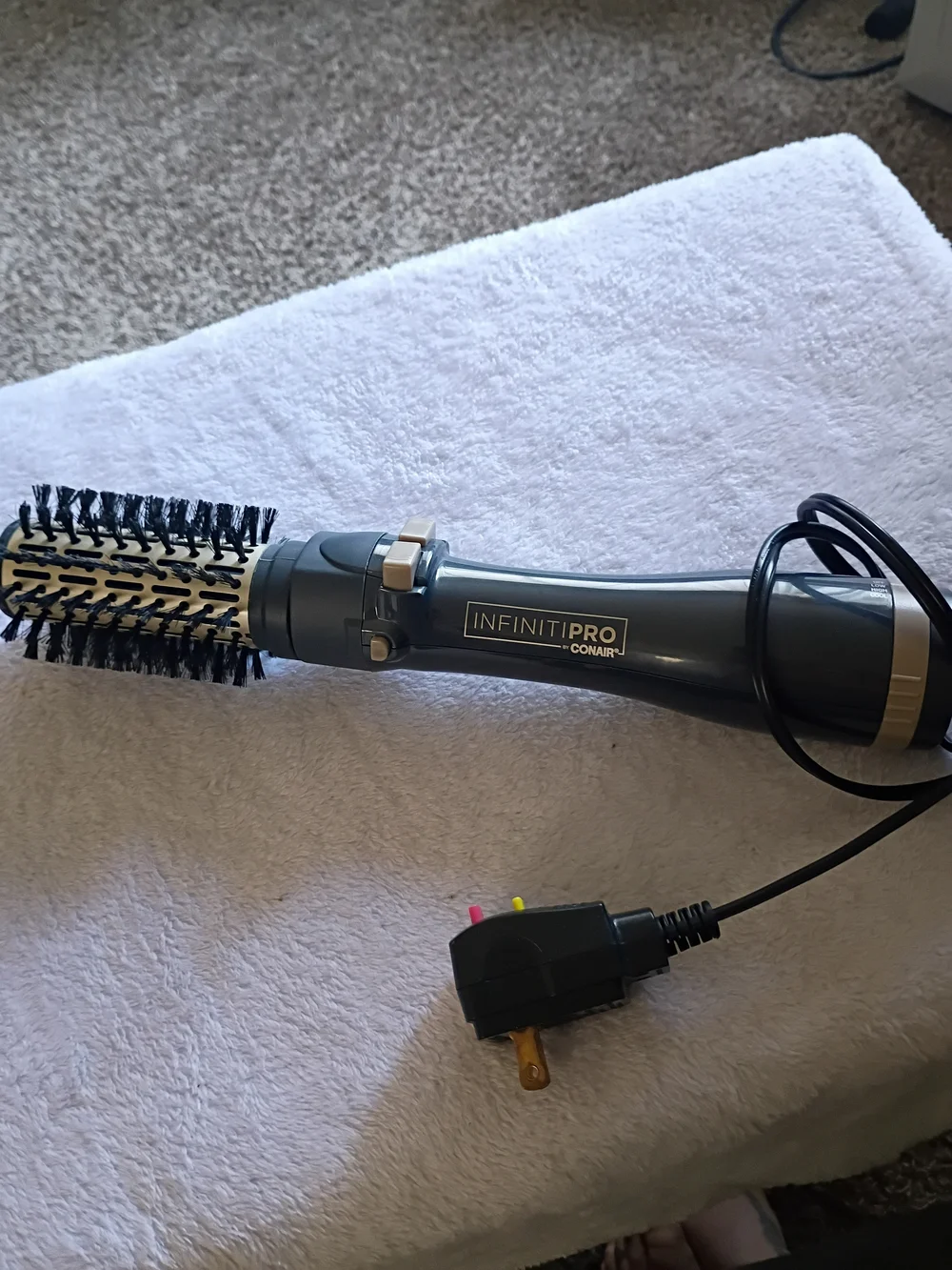 InfinitiPRO Conair Rotating Hot Air Brush - Charcoal & Silver